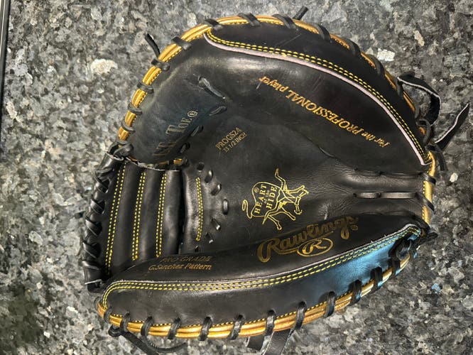 New 2023 Catcher's 33.5" Heart of the Hide Baseball Glove