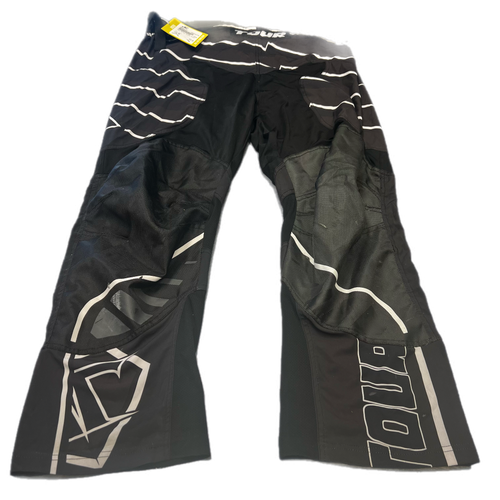 Used Medium Black Inline Pants