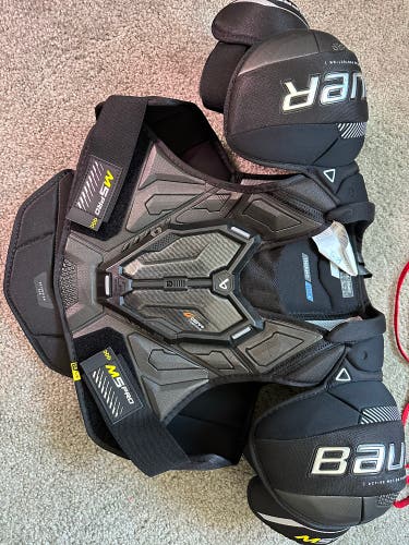 Bauer Supreme M5 Pro Shoulder Pads