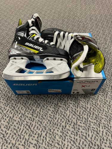 Bauer Vapor X4 size 1.5 D Width skate