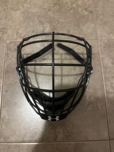 Under armour box cage