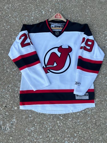 New Jersey devils autographed hockey Jersey (Johnny Oduya)