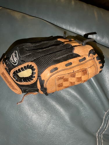 Used Right Hand Throw Rawlings Softball Glove 10.5"