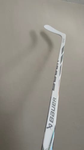 New Intermediate White Bauer Proto-R Left Hand Hockey Stick P92 Pro Stock