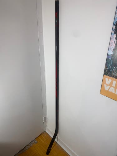 Used Senior Bauer Right Handed PM9  Vapor X100 Hockey Stick