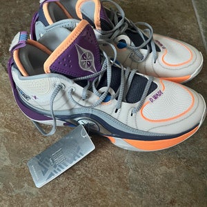 New Way of Wade Basketball Shoes
