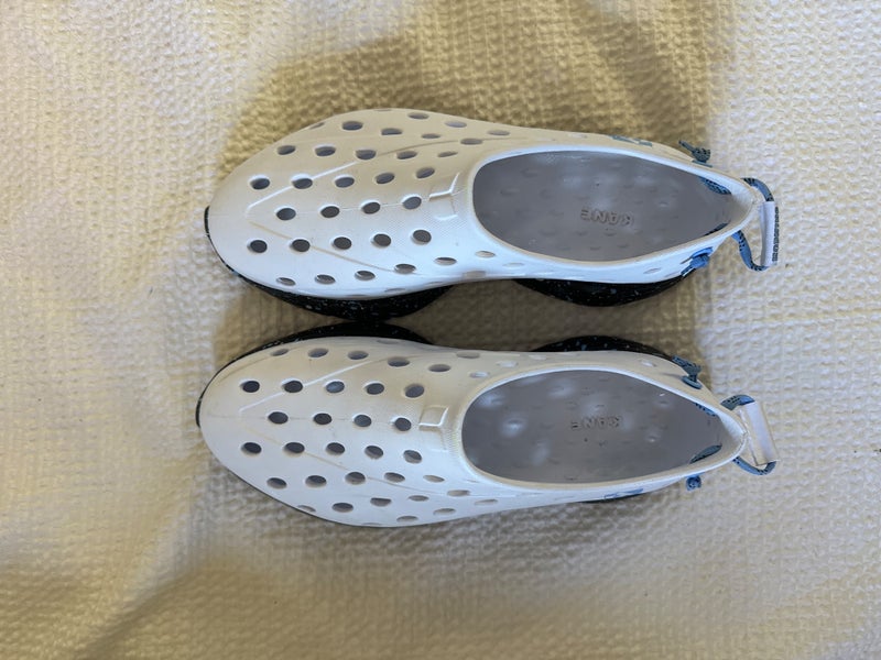 Kane x Hopkins Active Recovery Shoe