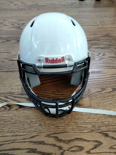 Used Small Youth 2017 Riddell Edge Helmet