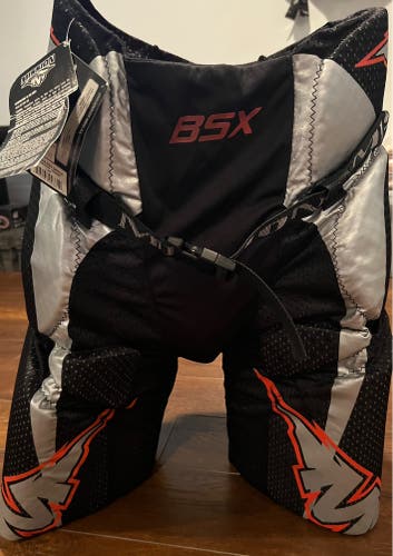 NEW Mission Roller Hockey BSX Senior Large Girdle Pant Red Black With Cup