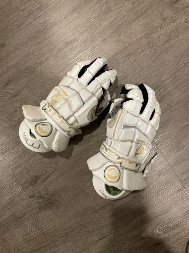 Used  Maverik Medium M3 Lacrosse Gloves