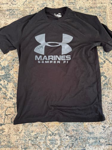 Marines Under Armour Dry-Fit Shirt