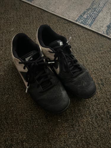 Black Used Men's Nike Molded Cleats Alpha Huarache Cleats