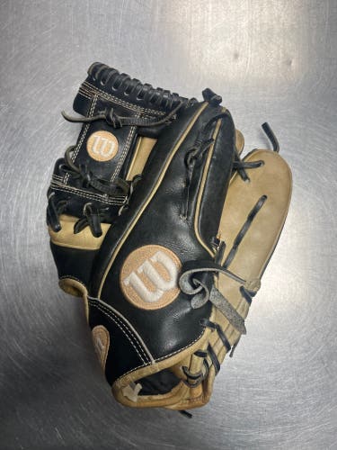 Used  Right Hand Throw 11.5" A2000 Baseball Glove