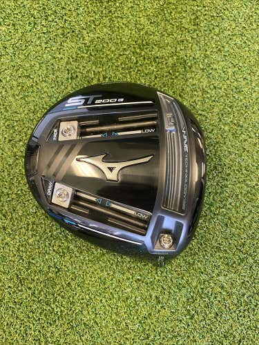 Used RH Mizuno ST 200 9* Driver Head Only