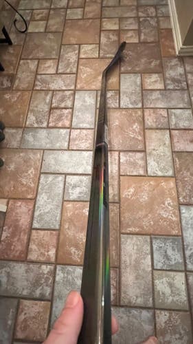 New Intermediate CCM FT Ghost RH 65 Flex P28 Hockey Stick (a)