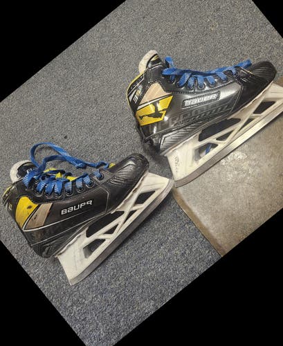 Bauer Supreme 3S Hockey Goalie Skates Regular Width Size 5.5