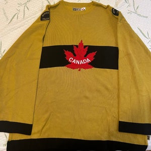 *RARE* Nike Winnipeg Falcons Jersey XL