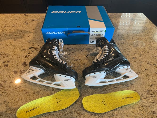 Bauer Mach Size 9 Fit 2 Skates