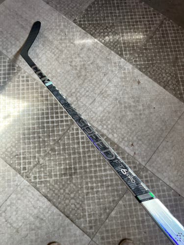 CCM Jetspeed FT6 Pro, right Handed P88