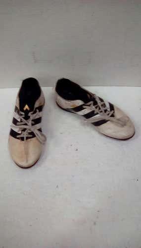 Used Adidas Junior 05.5 Indoor Soccer / Turf Shoes 11613-S000066229