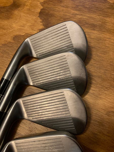 Srixon Zx5 Mkii Black Chrome Limited Iron Set / 4-PW X-Stiff