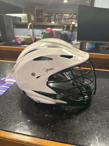 S/M STX Rival Helmet