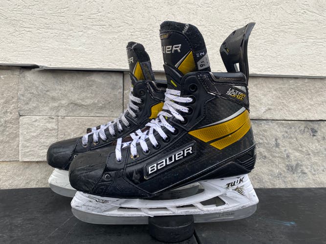 Bauer Supreme UltraSonic Mens Pro Stock Size 9.5 Hockey Skates MIC 4024