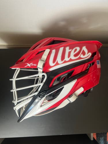 University Of Utah Mens Division 1 Lacrosse XRS Helmet