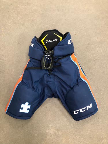 Used Junior CCM Tacks 45C Hockey Pants (Size: Small)