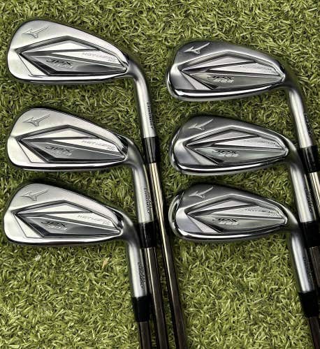 Mizuno Golf JPX 923 Hot Metal Womens Iron Set 6-GW Graphite Recoil Ladies Flex