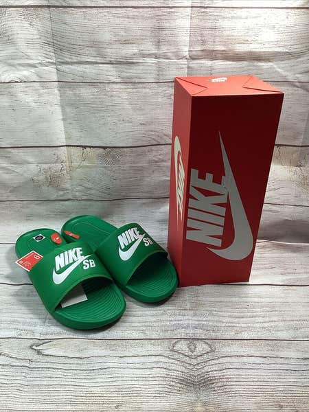 Nike Men SB Victori One Slide Lucky Money Green White Size  display picture 2