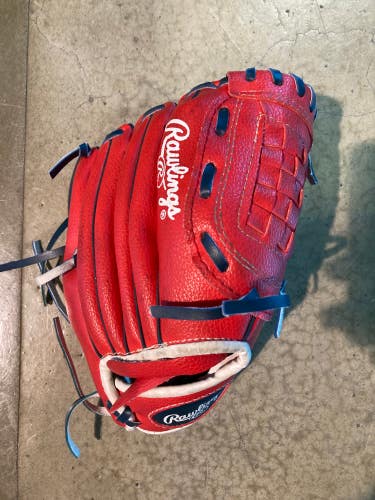 Red Used Rawlings Player series Right Hand Throw Baseball Glove 8"