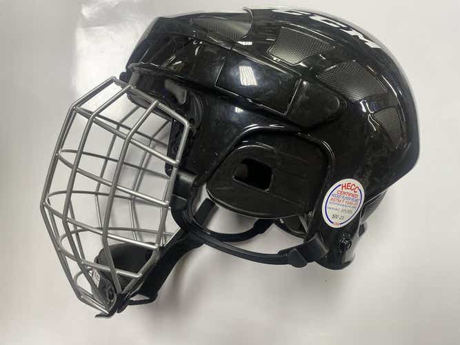Used Ccm Fl40 L Lg Hockey Helmets