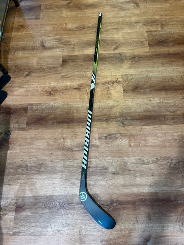 New Warrior Right Handed P28 Alpha lX2 Team Hockey Stick