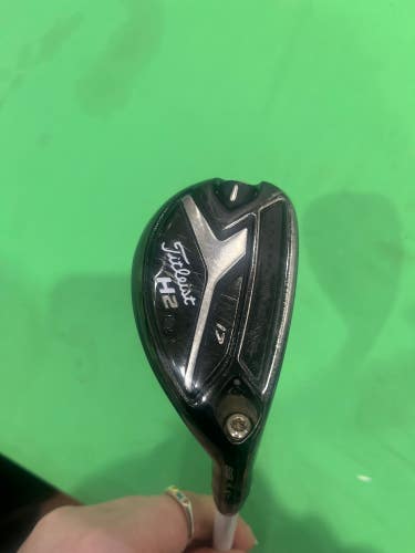Used Men's Titleist 818 H2 Hybrid Right Handed 2H