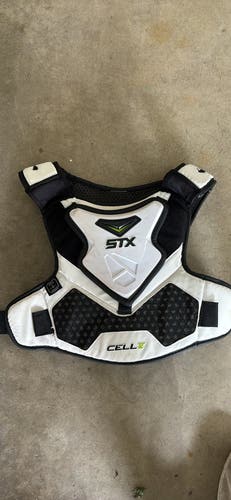 Used Medium/Large STX Cell V Shoulder Pads