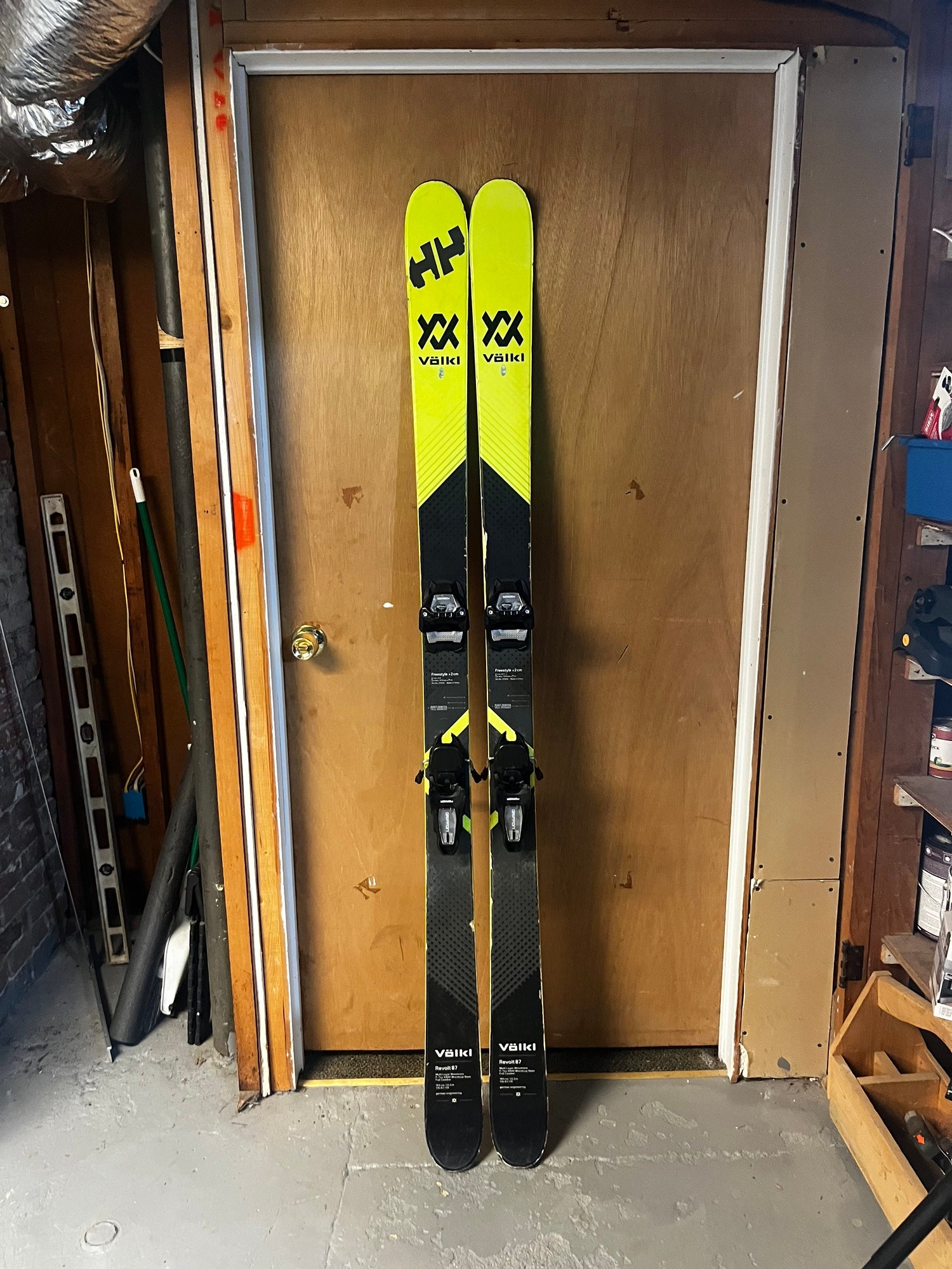 Volkl Revolt 87/ Marker Griffin | SidelineSwap | Buy and Sell on