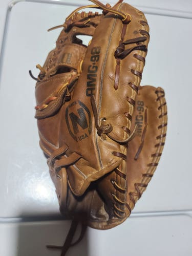 Used Right Hand Throw Nokona AMG 98 Baseball Glove 12"