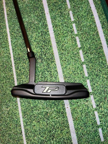 New TaylorMade Black TP Soto Putter