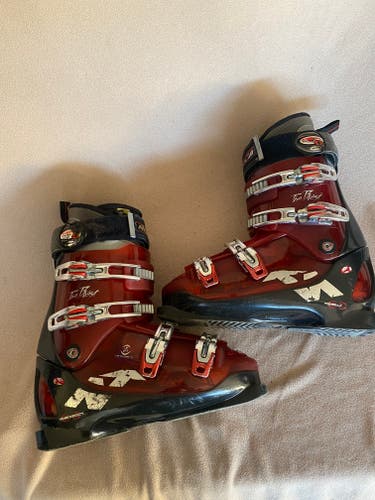 Used Men's Nordica The beast Ski Boots
