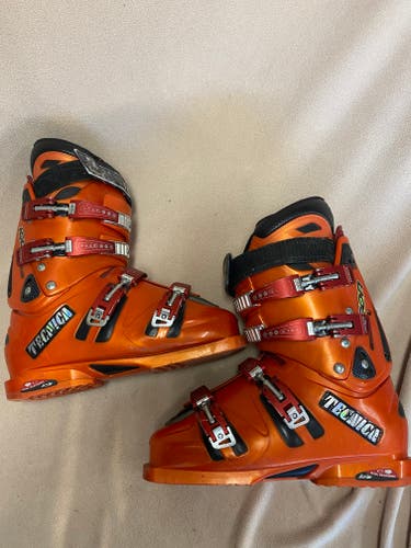 Used Men's Tecnica Icon Ski Boots