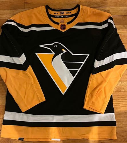Pittsburgh Penguins Reverse Retro 2.0 Adidas XL Jersey