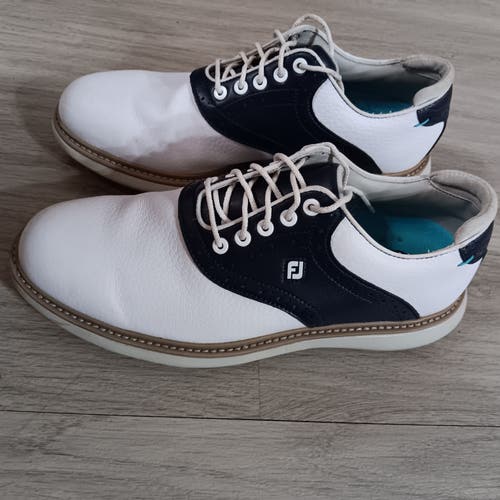 Used FootJoy Size 7.0 (Women's 8.0) Men's Golf Shoes