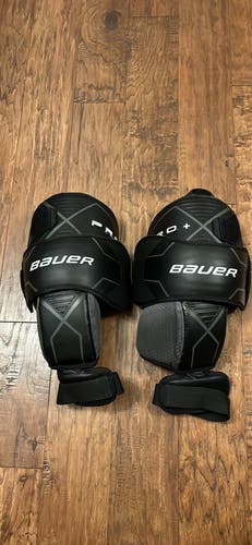 Bauer Pro+ Goalie Knee Guards