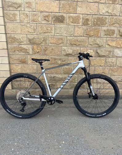 Used Road Bike Canyon Exceed CF5 2023
