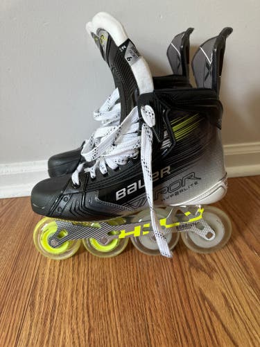 New  Bauer Regular Width Size 9 Hyperlite 2 Inline Skates