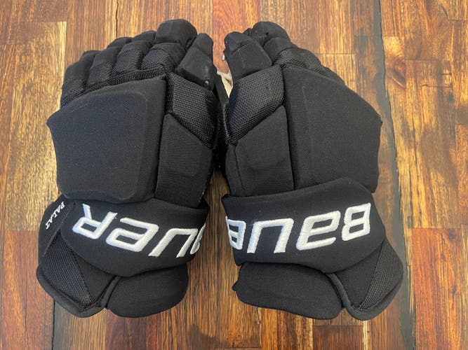 Bauer Supreme 2s Pro 14” Pro Stock Glove - NJ - Palat