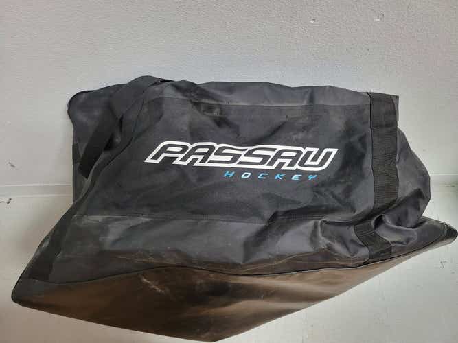 Used Passau Hockey Equipment Bags