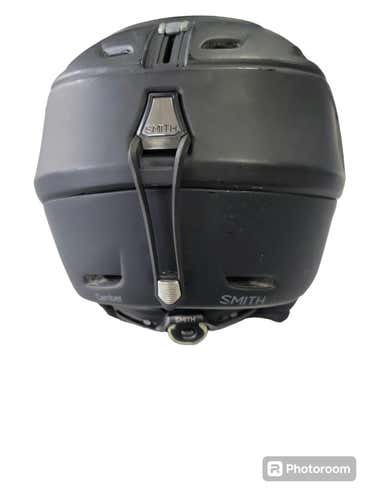 Used Smith Camber Xl Ski Helmets