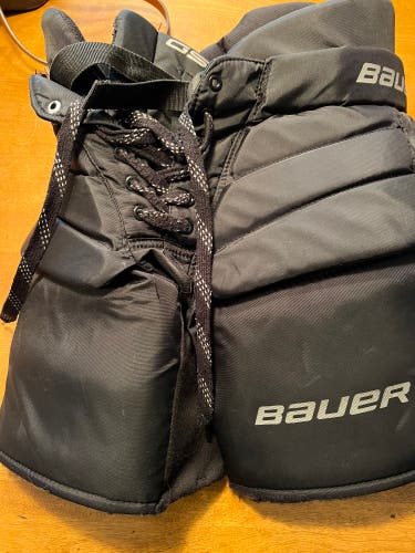 used Bauer GSX goalie pants Jr small/medium